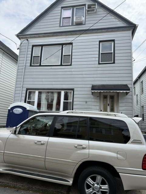 property at 30 Newark Bay Ct