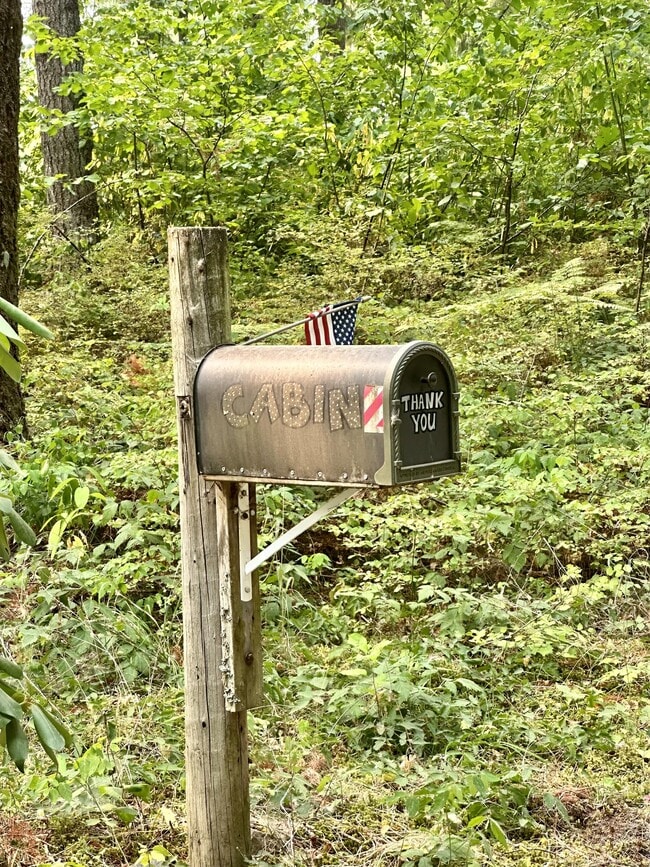 21745 S Lewellen Rd in Beavercreek, OR - Building Photo - Building Photo