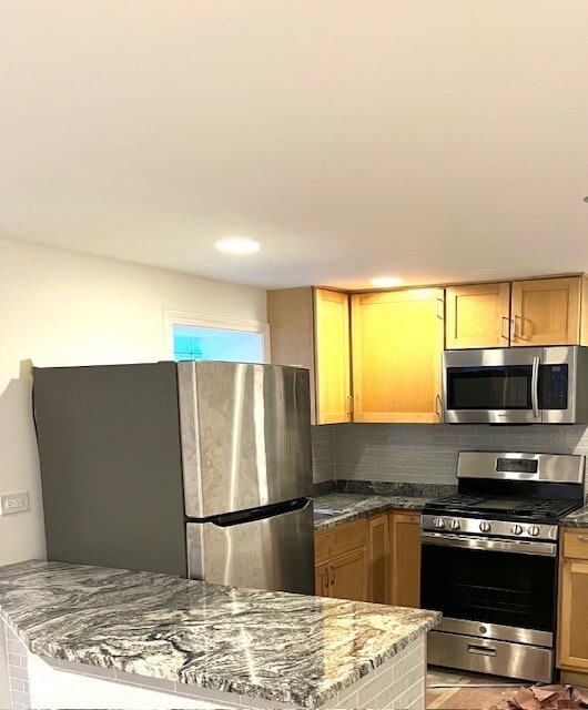 2000 N Sawyer Ave, Unit GARDEN