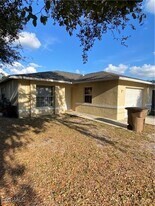5118 27th St SW in Lehigh Acres, FL - Building Photo