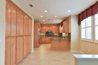 35 Belize Ct in Tracy, CA - Building Photo - Building Photo