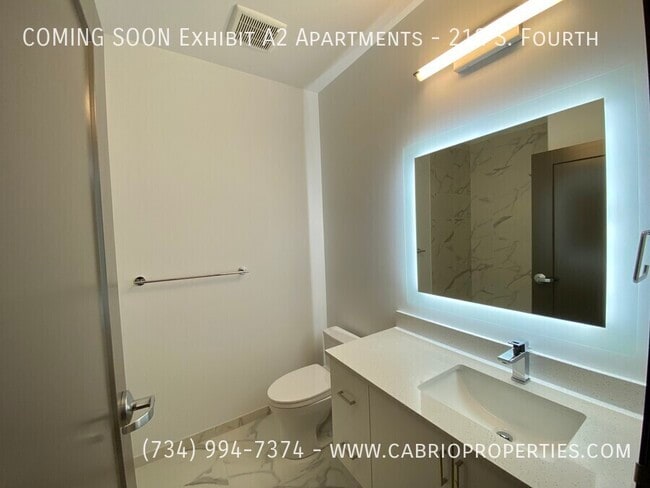 212 S 4th Ave in Ann Arbor, MI - Building Photo - Building Photo