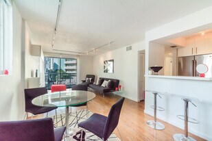 1670 Bay Rd, Unit #3G in Miami Beach, FL - Building Photo