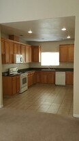 Tuolumne/Yosemite Duplex in Modesto, CA - Building Photo