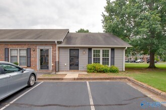 8146 Oldfield Rd SW in Huntsville, AL - Building Photo - Building Photo