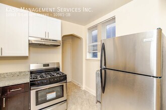 10981 S Church St in Chicago, IL - Building Photo - Building Photo