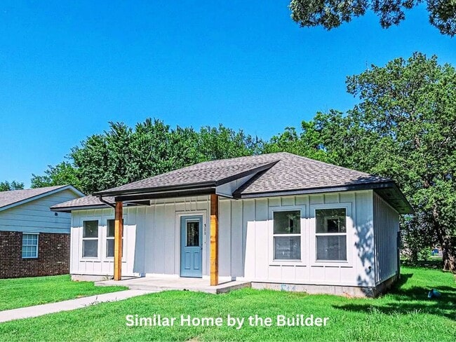 property at 423 N Tenbrook Ave