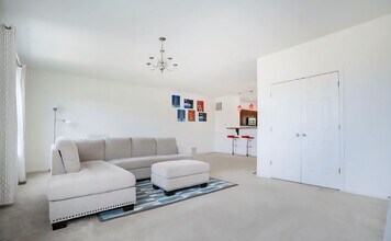24 Grissom Dr in Bear, DE - Building Photo - Building Photo