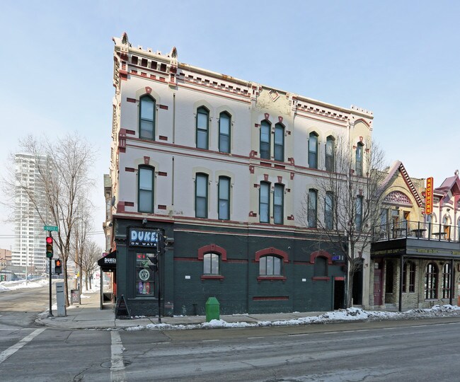 1207-1243 N Water St in Milwaukee, WI - Building Photo - Building Photo