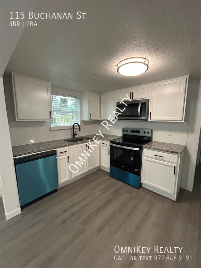 property at 115 Buchanan St