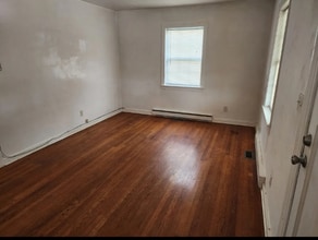 6731 Patterson Ave in Richmond, VA - Building Photo - Building Photo
