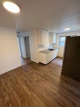 2724 Anderson Ferry Rd-Unit -1 in Cincinnati, OH - Building Photo - Building Photo