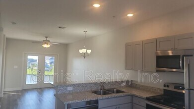 4504 Pontchartrain Dr in Slidell, LA - Building Photo - Building Photo