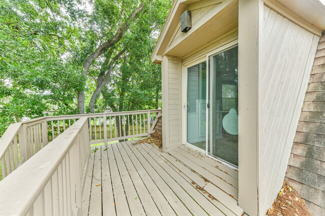 property at 807 Stadium Cir