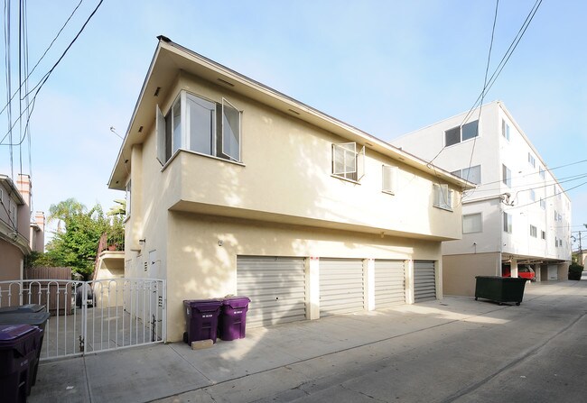 5317 E The Toledo in Long Beach, CA - Building Photo - Building Photo