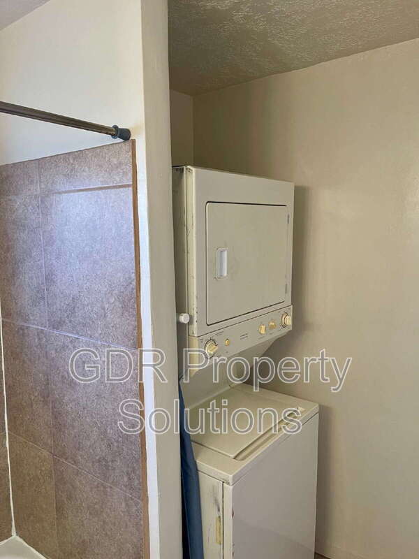 3531 Ross Ave SE in Albuquerque, NM - Building Photo - Building Photo