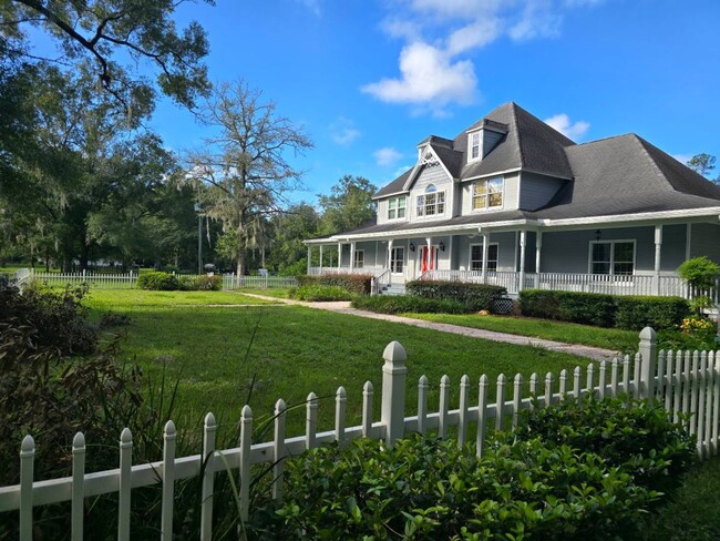 54001 Serendipity Ln in Callahan, FL - Building Photo - Building Photo