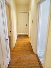 5529 W Irving Park Rd in Chicago, IL - Building Photo - Building Photo
