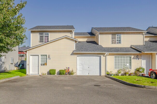 Forest Park Village Apartments in Auburn, WA - Building Photo - Building Photo