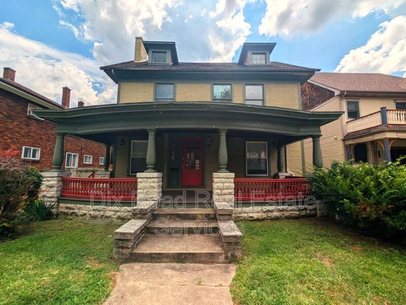 140 Lexington Ave in Dayton, OH - Building Photo