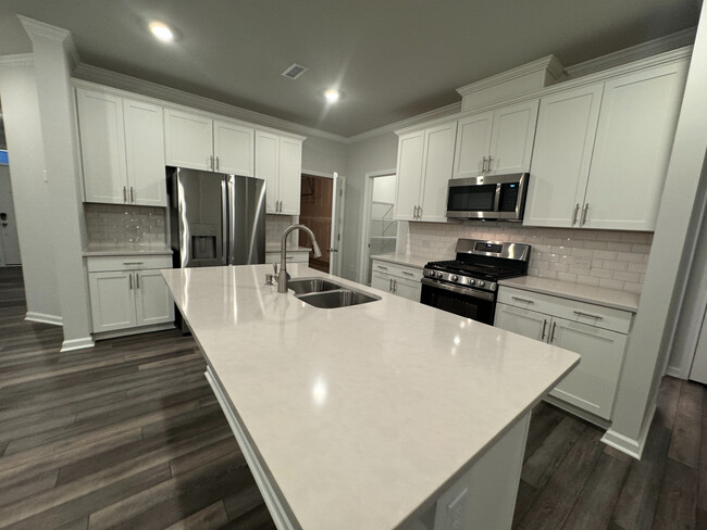 property at 2207 Tulip Bloom Ln