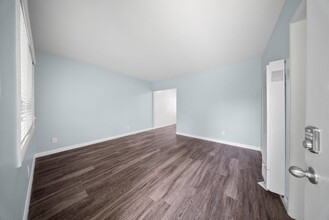1577 Pine Ave, Unit 03 in Long Beach, CA - Building Photo - Building Photo
