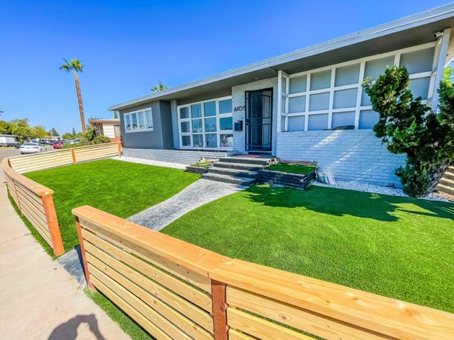 6105 Dorothy Dr in San Diego, CA - Building Photo - Building Photo