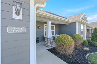 7412 Oakley Dr in Columbia, MO - Building Photo - Building Photo