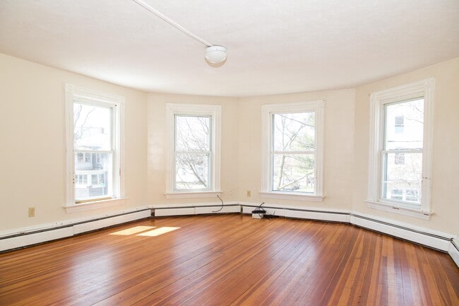 56 Drew St in Burlington, VT - Building Photo - Building Photo