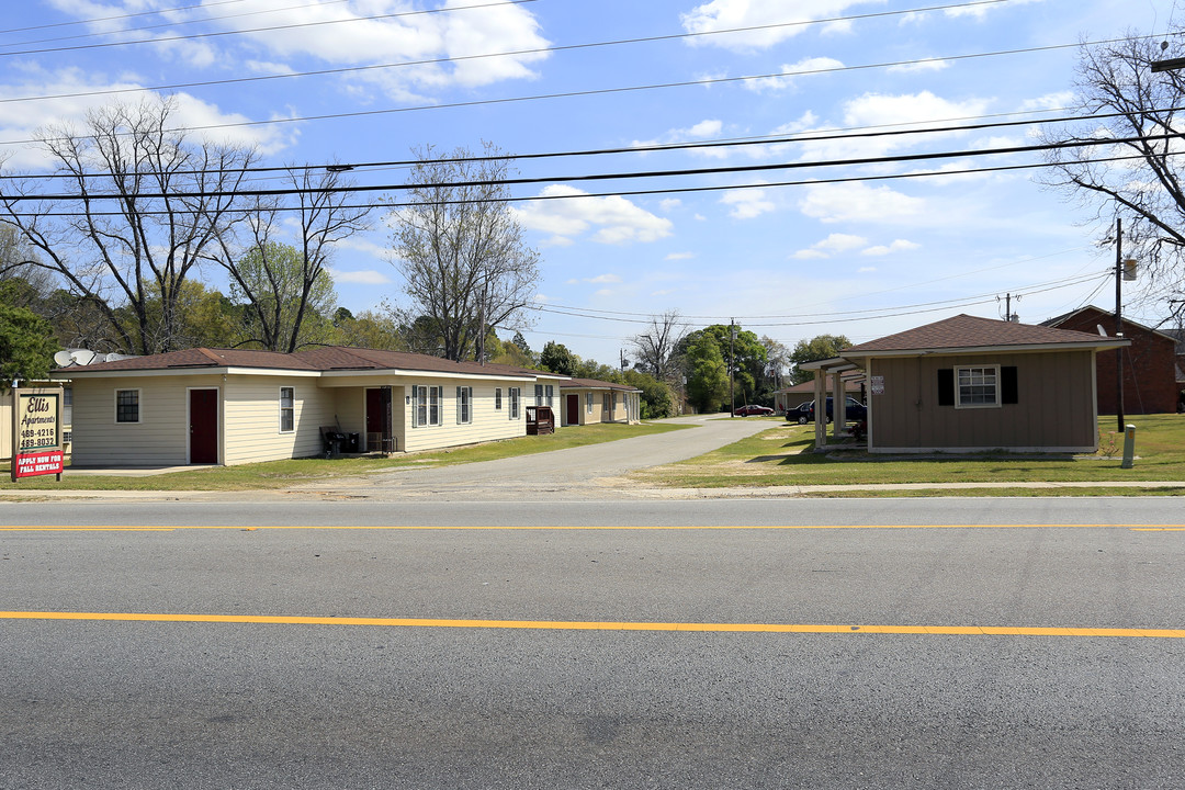 Ellis Apartments in Statesboro, GA - Foto de edificio