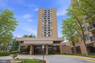 3713 S George Mason Dr, Unit 316 in Falls Church, VA - Building Photo