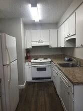 150-152 SE 3rd Ave in Canby, OR - Building Photo - Building Photo