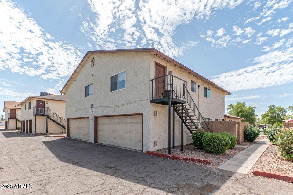 860 E Brown Rd in Mesa, AZ - Building Photo