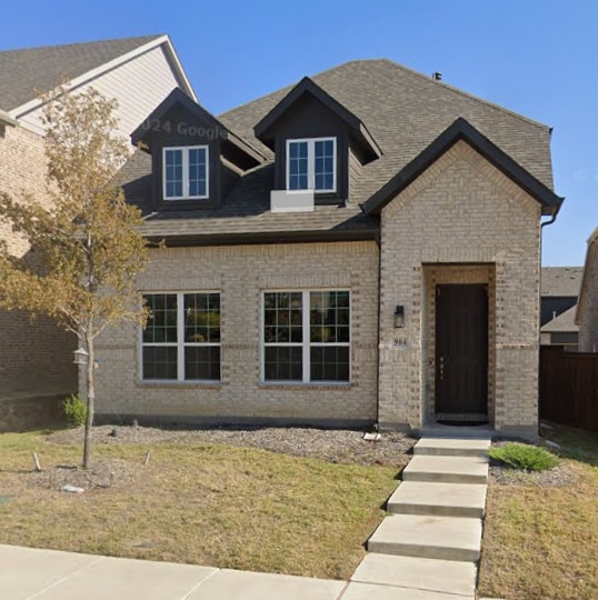 property at 904 Utica Dr