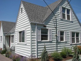 Lerkin Condos at Mt. Tabor in Portland, OR - Foto de edificio - Building Photo