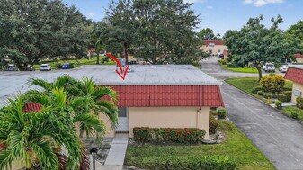 846 Salem Ln in Greenacres, FL - Building Photo