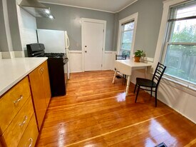 21 Saint Lukes Rd, Unit 214 in Boston, MA - Building Photo