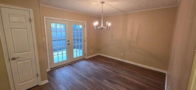 131 Northdale Pl in Lawrenceville, GA - Foto de edificio - Building Photo