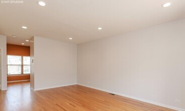 4530 S Woodlawn Ave in Chicago, IL - Building Photo - Building Photo