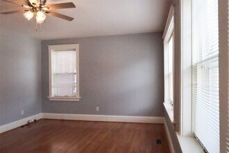 757 Syracuse Ave in University City, MO - Building Photo - Building Photo