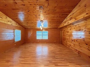 27 Brookline Ave in Middletown, NY - Building Photo - Building Photo