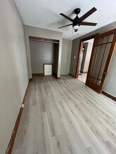 20 E 15th Ave in Hutchinson, KS - Building Photo - Building Photo