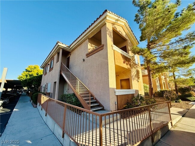 property at 1050 E Cactus Ave