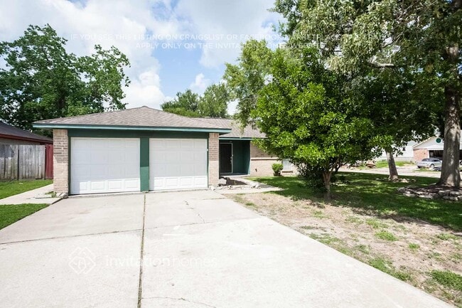 property at 16502 Oxnard Ln