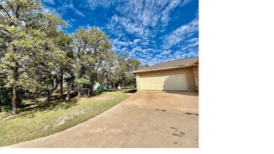 1045 Hidden Hills Dr in Dripping Springs, TX - Building Photo - Building Photo