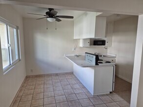 6761 Curtis Ave, Unit 4 in Long Beach, CA - Building Photo - Building Photo