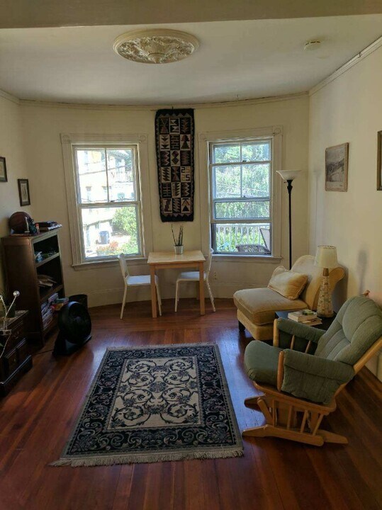 35 Boylston St in Boston, MA - Building Photo