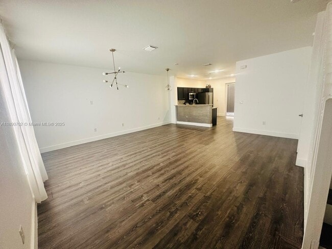 17021 SW 94th Terrace in Miami, FL - Building Photo - Building Photo