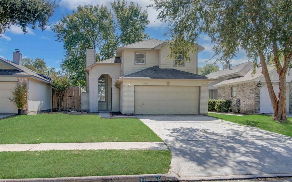 12027 Oakner Dr in Tomball, TX - Building Photo