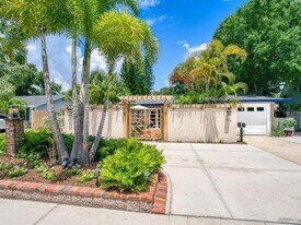 1127 S Osprey Ave in Sarasota, FL - Building Photo